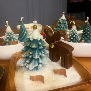 Yeni yıl geyik ağaç mum